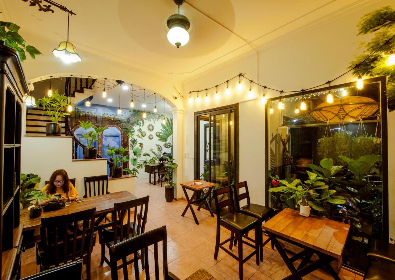 Ladybug Boutique Villa Hanoi Buitenkant foto